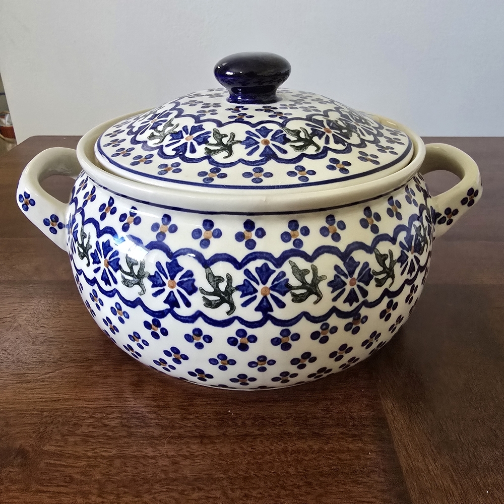 Polish Pottery White Blue Tureen Dotted Daisy Hand Made‎ 2qt - Picture 2 of 10